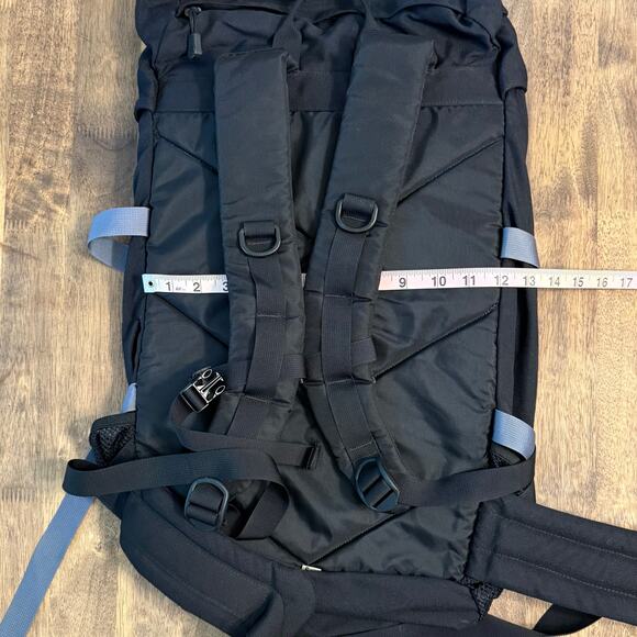 The North Face Hiking Backpack Pack Nylon Top Load Hip Belt Black Unisex Regular - Picture 3 of 11